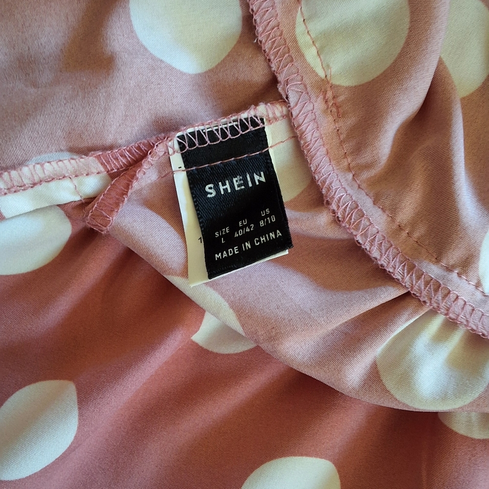 Dress - Picture 6 of 8